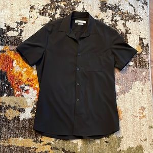 ZARA – Black Cooling/Dry Zone Button Tee